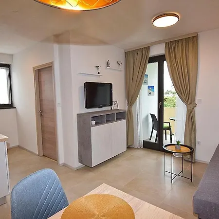 Daire Sole Apartman-near
