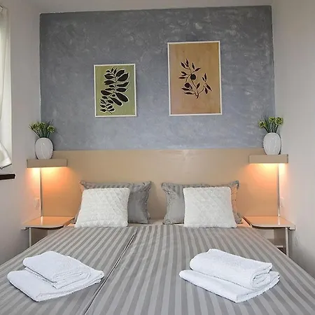 Sole Apartman-near Апартаменти *